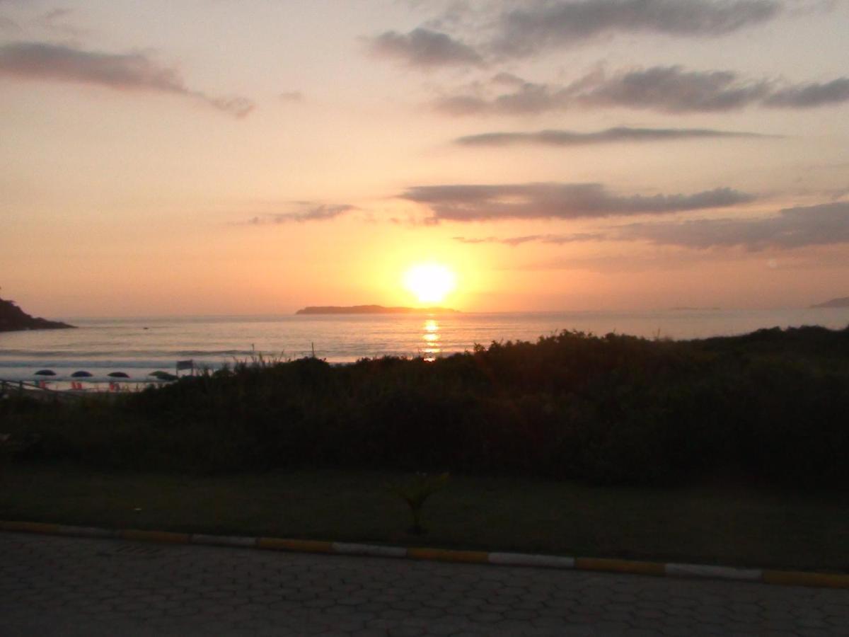 Praia De 4 Ilhas Apartamento De 1 Quarto A 60M Praia Com Vista Bombinhas Extérieur photo